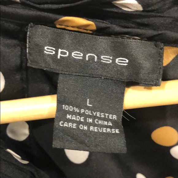 Spense sleeveless polka-dotted blouse. - Picture 3 of 4